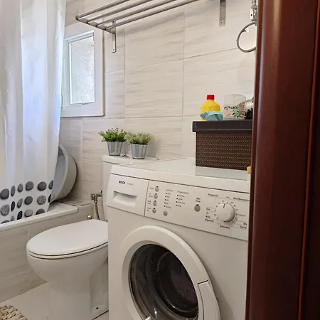 Jordan Downtown & Parking * Kateríni