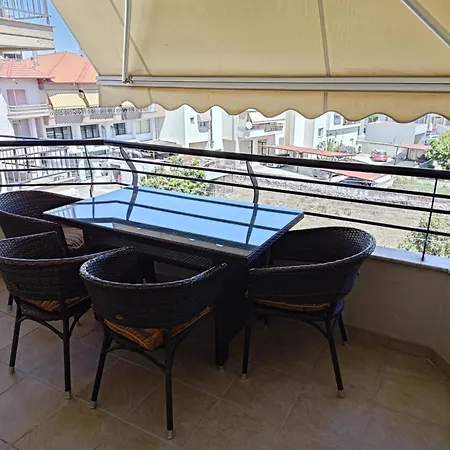 Apartment Jordan Downtown & Parking Katerini