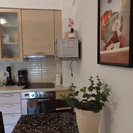 Jordan Downtown & Parking Apartmán *