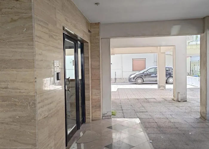 Daire Jordan Downtown & Parking Kateríni